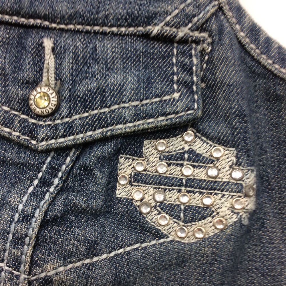 Harley Davidson Medium Denim Vest - Picture 11 of 16